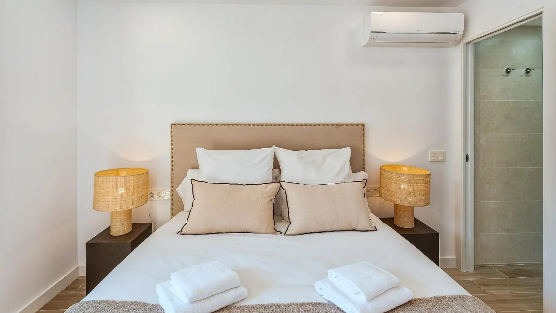 Malaga Center Flat Cathedral Apartment 0*,  Spain