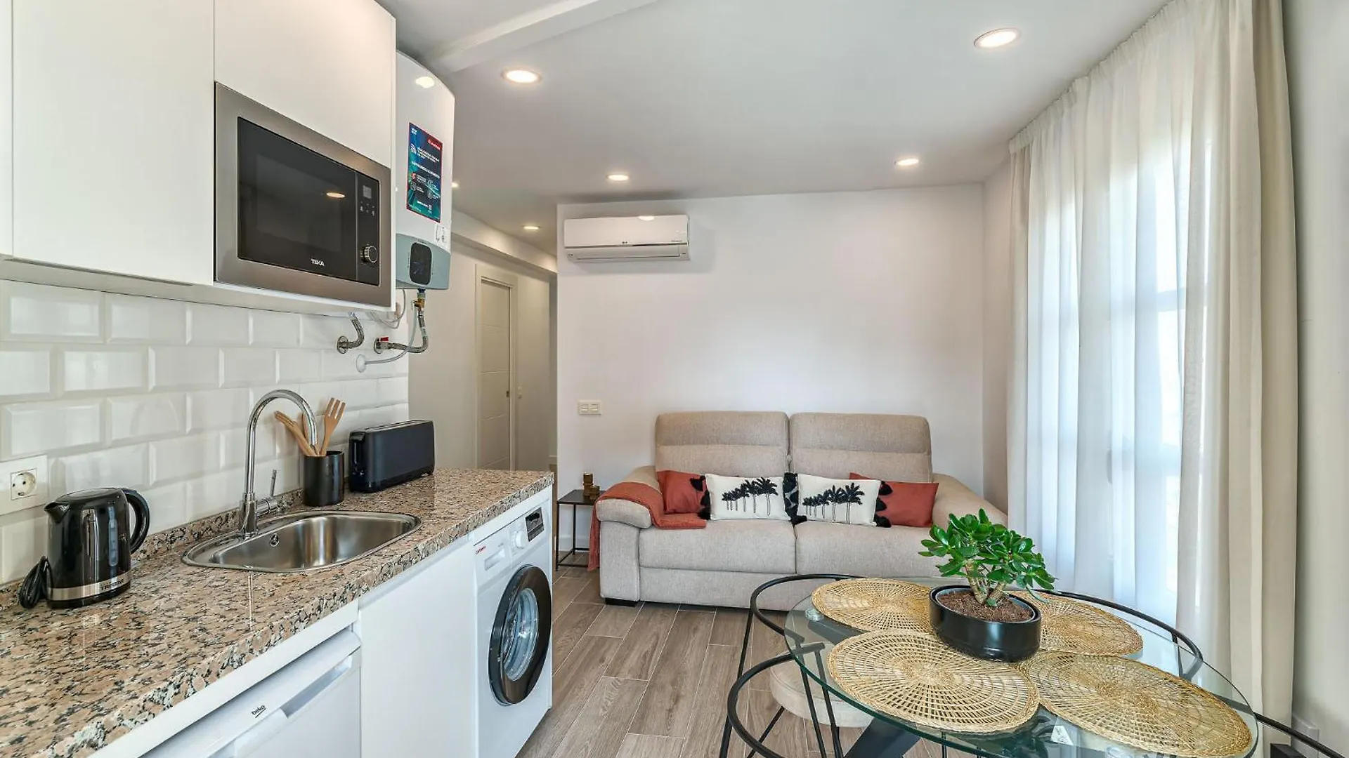 Malaga Center Flat Cathedral Apartment